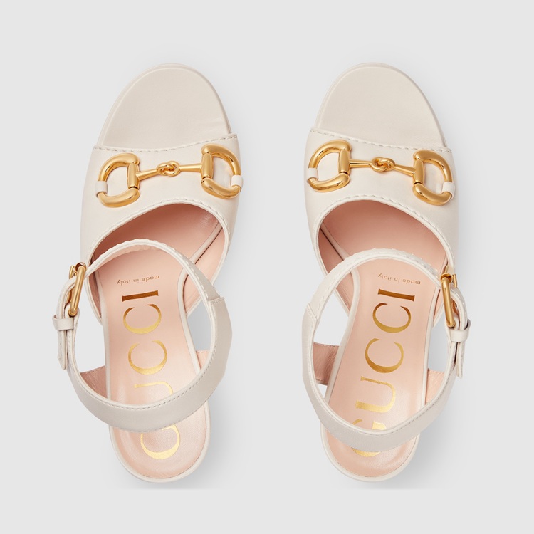 674776.BKO00.9049.012.090.0000.Light Womens platform sandal with Horsebit